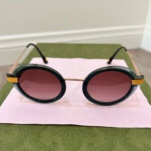 Woodys Barcelona Magali Women’s Sunglasses Green with Gold Accents